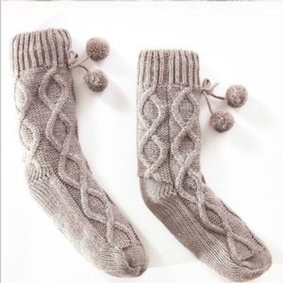 MUK LUKS Women's Pom Cabin Knit Socks - Picture 8 of 13